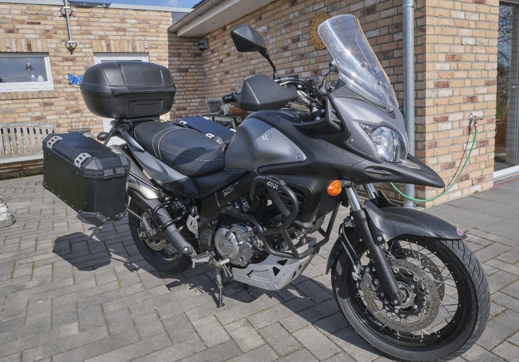 suzuki V-Strom DL650, Motoren, 2 cilinders, Motorrijbewijs A, Particulier, Meer dan 35 kW