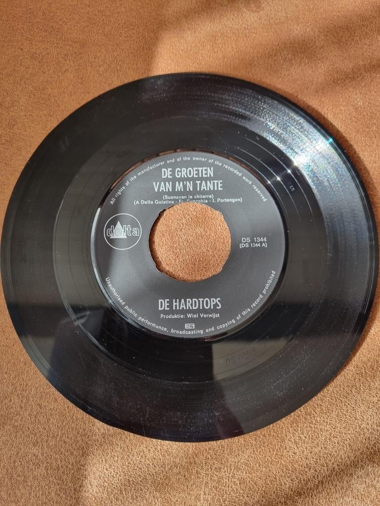 De Hardtops - De Groeten Van M'n Tante / Knakie Voor Sjaakie, Ophalen of Verzenden, Gebruikt, Overige formaten, Levenslied of Smartlap