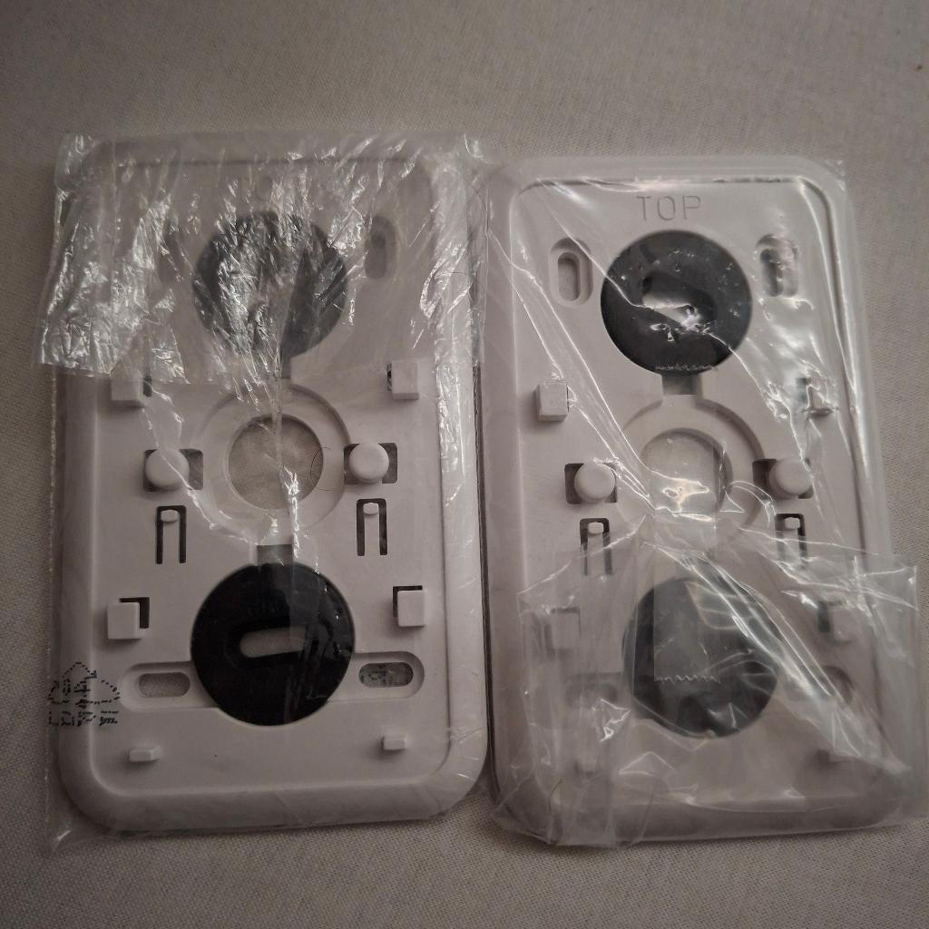 2x Gira Opbouw montageplaat, Ophalen of Verzenden, Nieuw