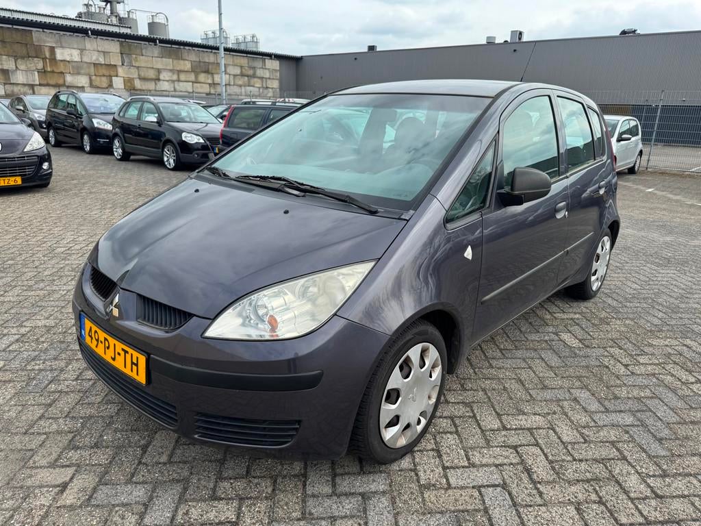 Mitsubishi Colt 1.3 Invite AUTOMAATBAK niet 100!, Gebruikt, 31 €/maand, Colt, Origineel Nederlands
