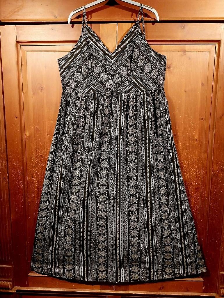 mooie boho zwart-witte jurk lang 48-50, Kleding | Dames, Grote Maten, Ophalen of Verzenden, Nieuw, Zwart, Jurk