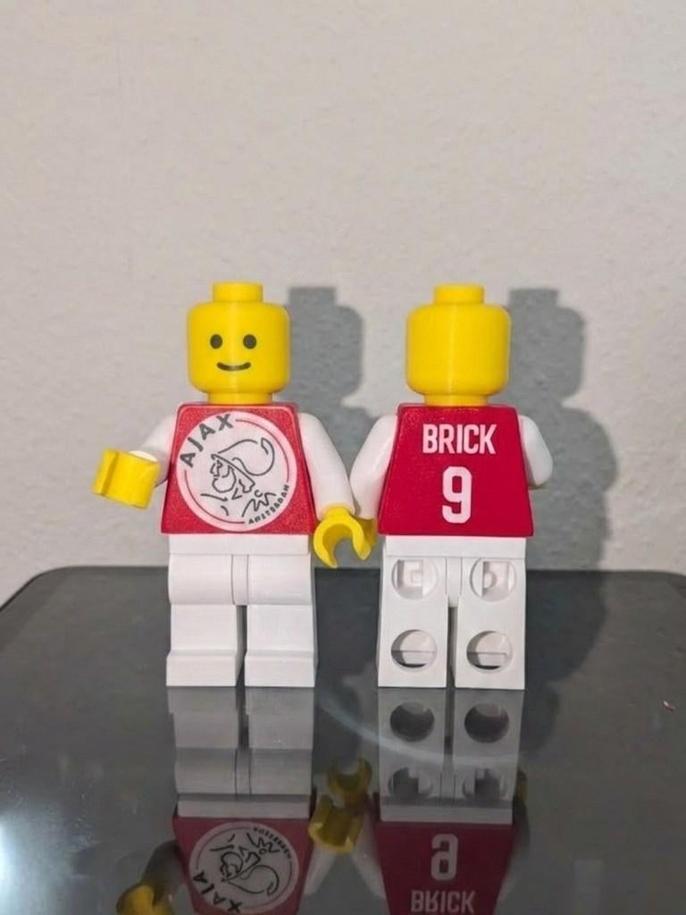 Ajax Lego Minifiguur - Voetbalfan Collectible, Kinderen en Baby's, Speelgoed | Duplo en Lego, Overige thema's, Lego, Ophalen of Verzenden