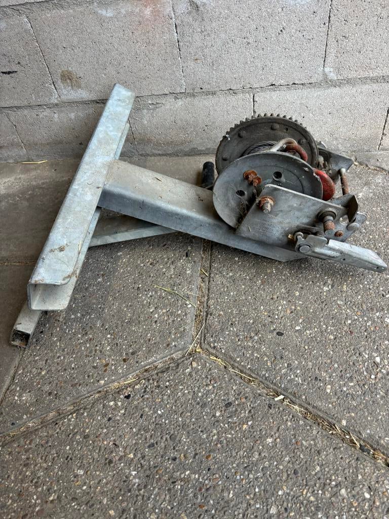 Lier met staalkabel en haak, Ophalen of Verzenden, Gebruikt, Handmatig