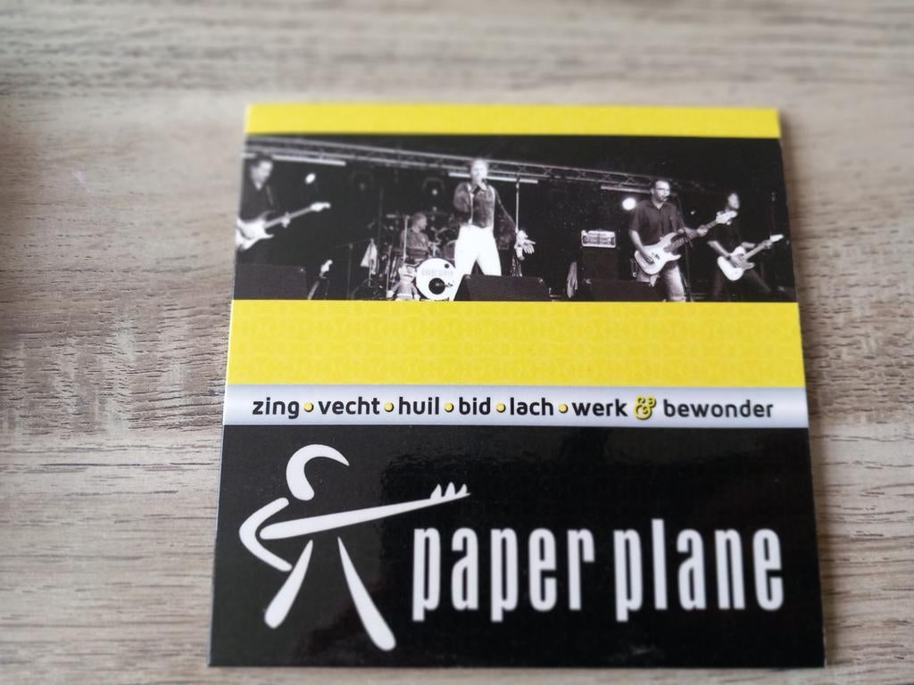 Paper Plane CD - Zing, Vecht...enz., Ophalen of Verzenden, Zo goed als nieuw