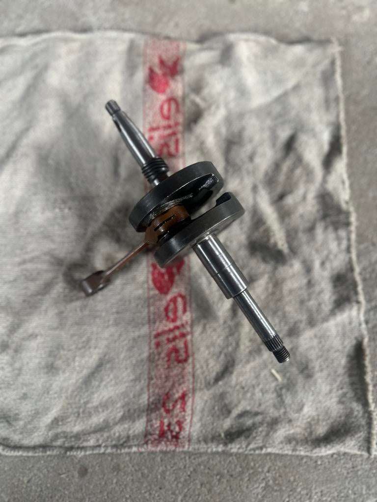 TR krukass peugeot verticaal, Fietsen en Brommers, Brommeronderdelen | Algemeen, Ophalen of Verzenden, Zo goed als nieuw