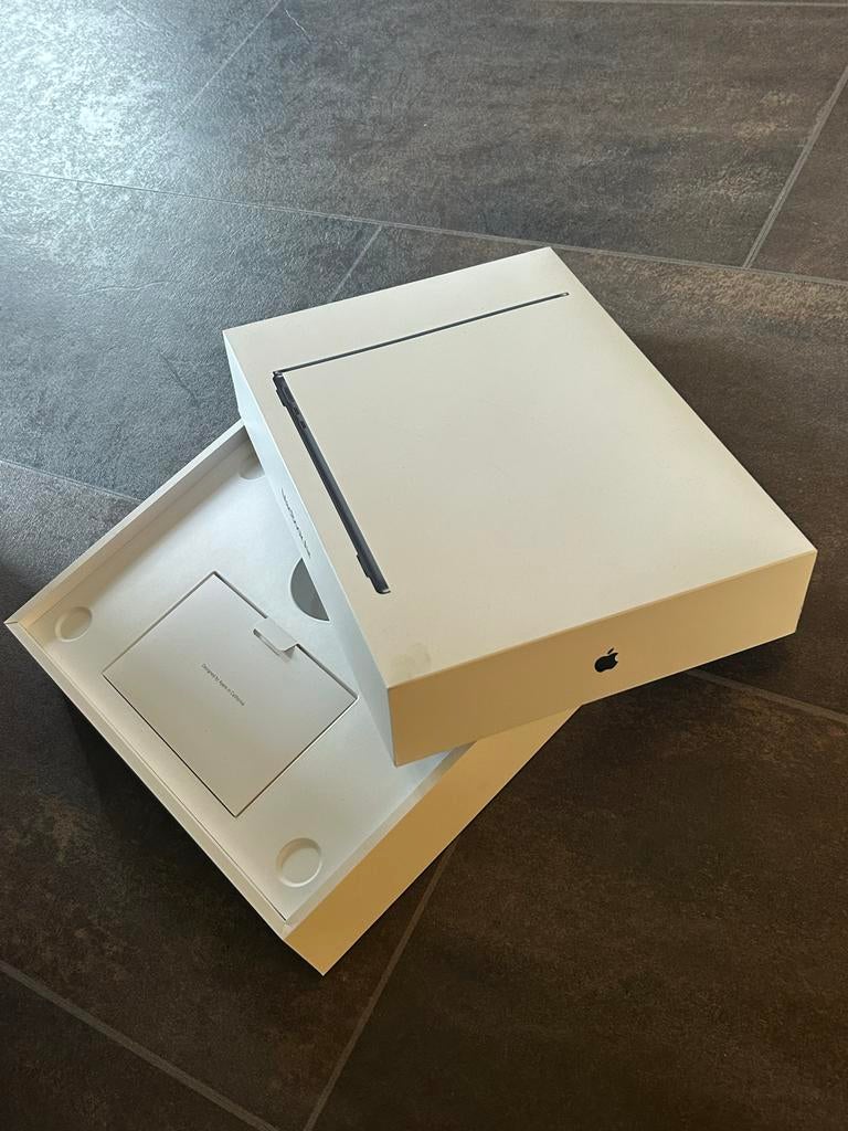 Apple MacBook Air lege doos (origineel), Computers en Software, Apple Macbooks, 256 GB, Qwerty, 8 GB, 13 inch