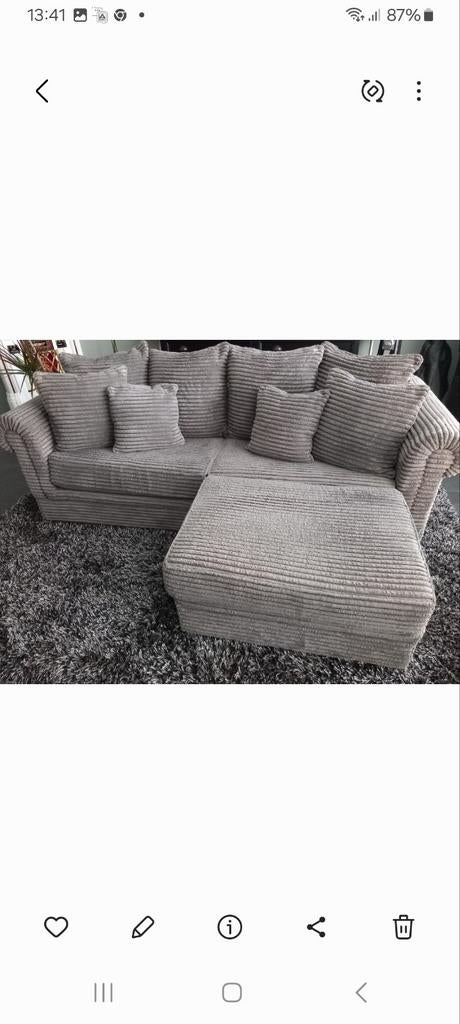 Grijze rib bank met poef, Ophalen