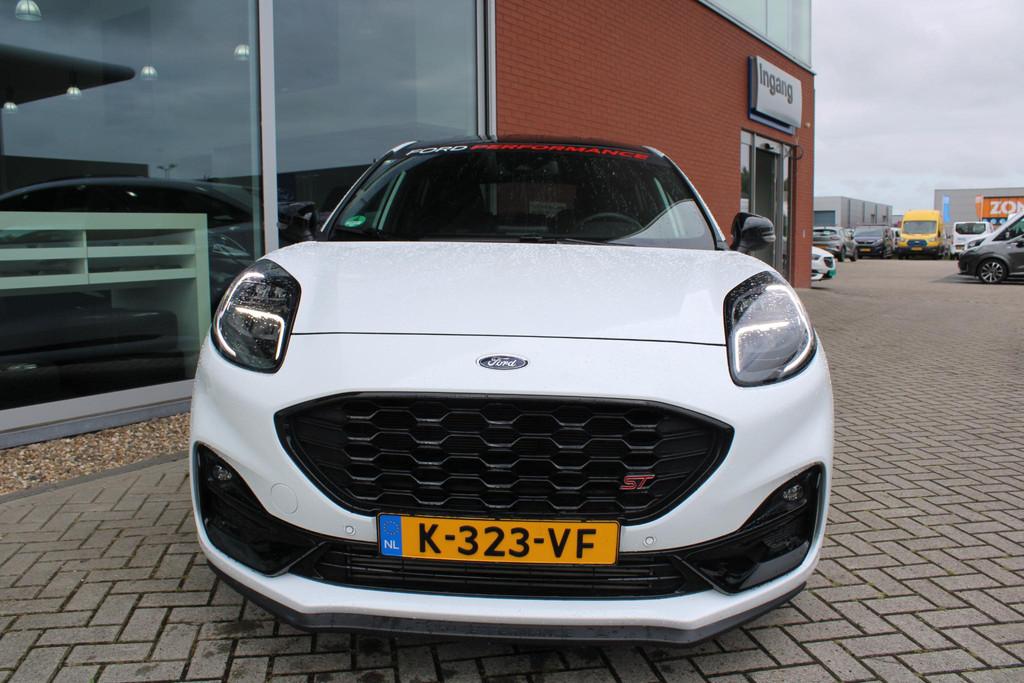 Ford Puma 1.5 EcoBoost ST-X | 200pk | NL auto | Trekhaak | C, Voorwielaandrijving, 1258 kg, Leder en Stof, Wit