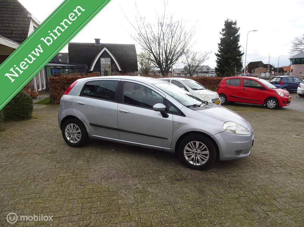 Fiat Grande Punto 1.4 Active, Voorwielaandrijving, Stof, 400 kg, Grande Punto