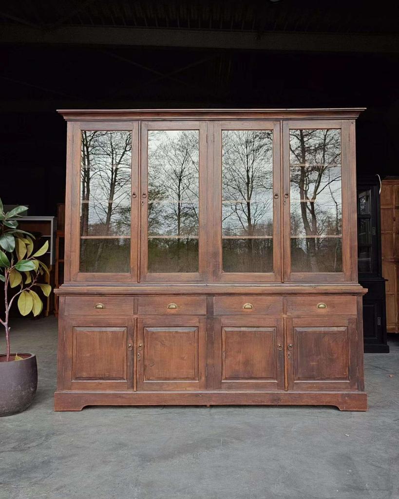Prachtige antieke winkelkast | teaken winkelvitrine #3349, Antiek en Kunst, Ophalen of Verzenden