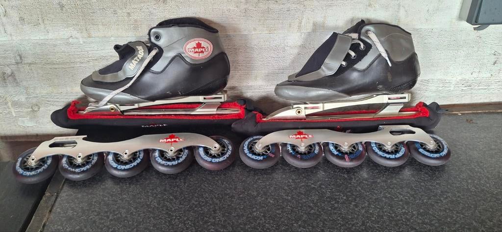 Maple Matador schoenen maat 43 + klapschaatsen + skeelers, Sport en Fitness, Schaatsen, Ophalen, Noren, Maple