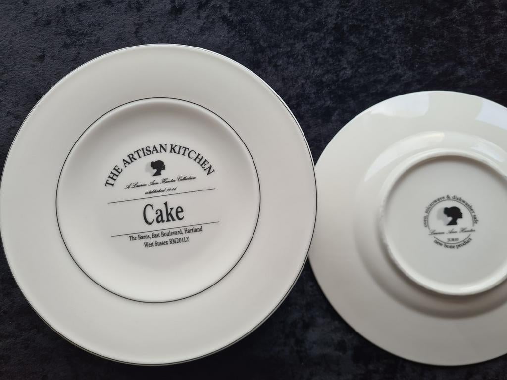 Gebaksbordjes The Artisan Kitchen - Cake, Gebruikt, Ophalen of Verzenden, Bord(en), Overige stijlen