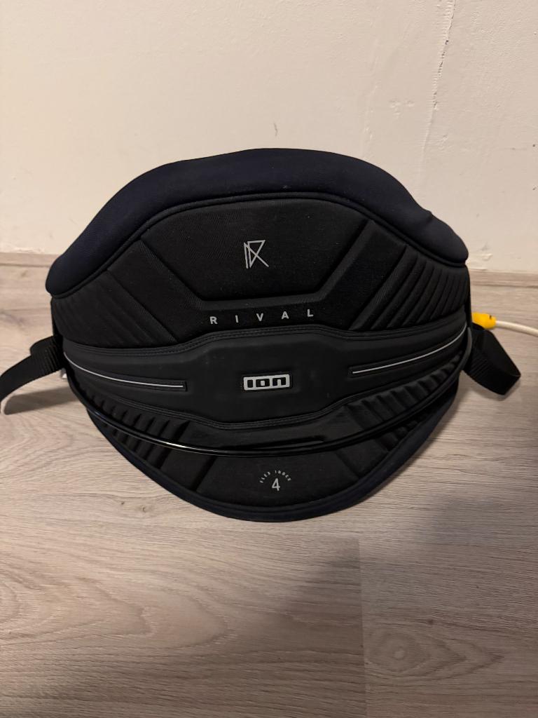 Ion rival Kite harnas xl plus safety leash, Watersport en Boten, Ophalen, Trapeze, Geen board, Zo goed als nieuw