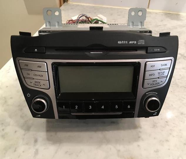 Hyundai ix35 Radio CD MP3 Multimediapanel A-200elerans, Auto diversen, Ophalen, Zo goed als nieuw