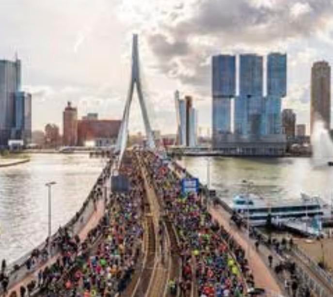Opzoek naar 1/4 marathon rotterdam, Tickets en Kaartjes, Eén persoon, April