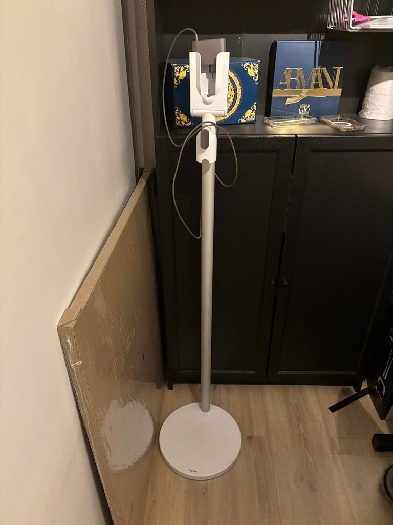 Dyson V11 Laadpaal / Oplaadstation, Ophalen, Zo goed als nieuw