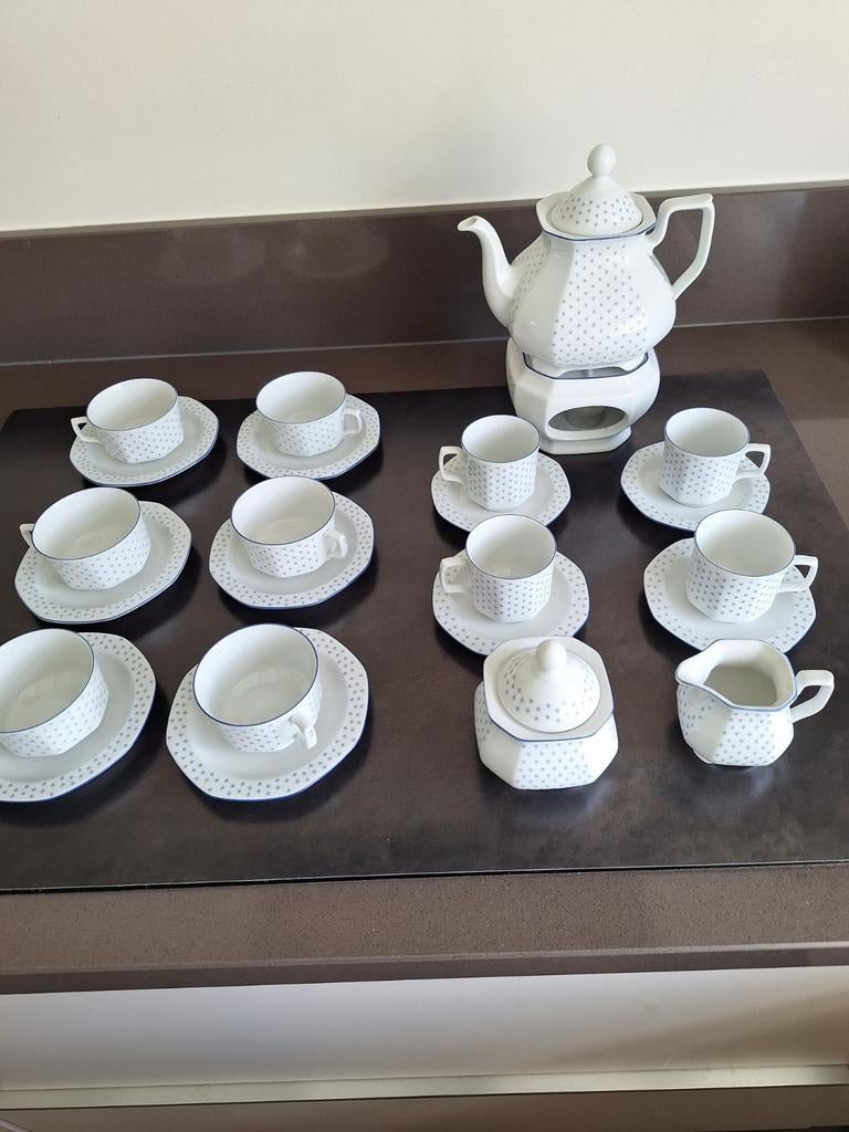 VINTAGE 14 DELIG  KOFFIE/THEE SERVIES VAN D.E., Huis en Inrichting, Keuken | Servies, Ophalen of Verzenden, Porselein, Overige stijlen