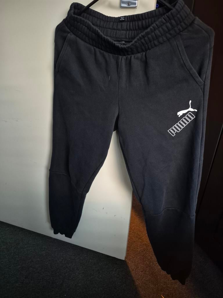 Puma joggingbroek mt 152Vaste prijs€7,50, Verzenden, Zo goed als nieuw, Jongen, Broek
