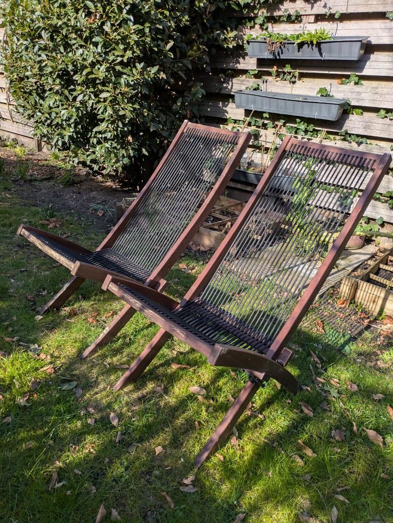 2x Houten opklapbare ligstoelen met touw rugleuning, Ophalen, Gebruikt, Hout, Inklapbaar
