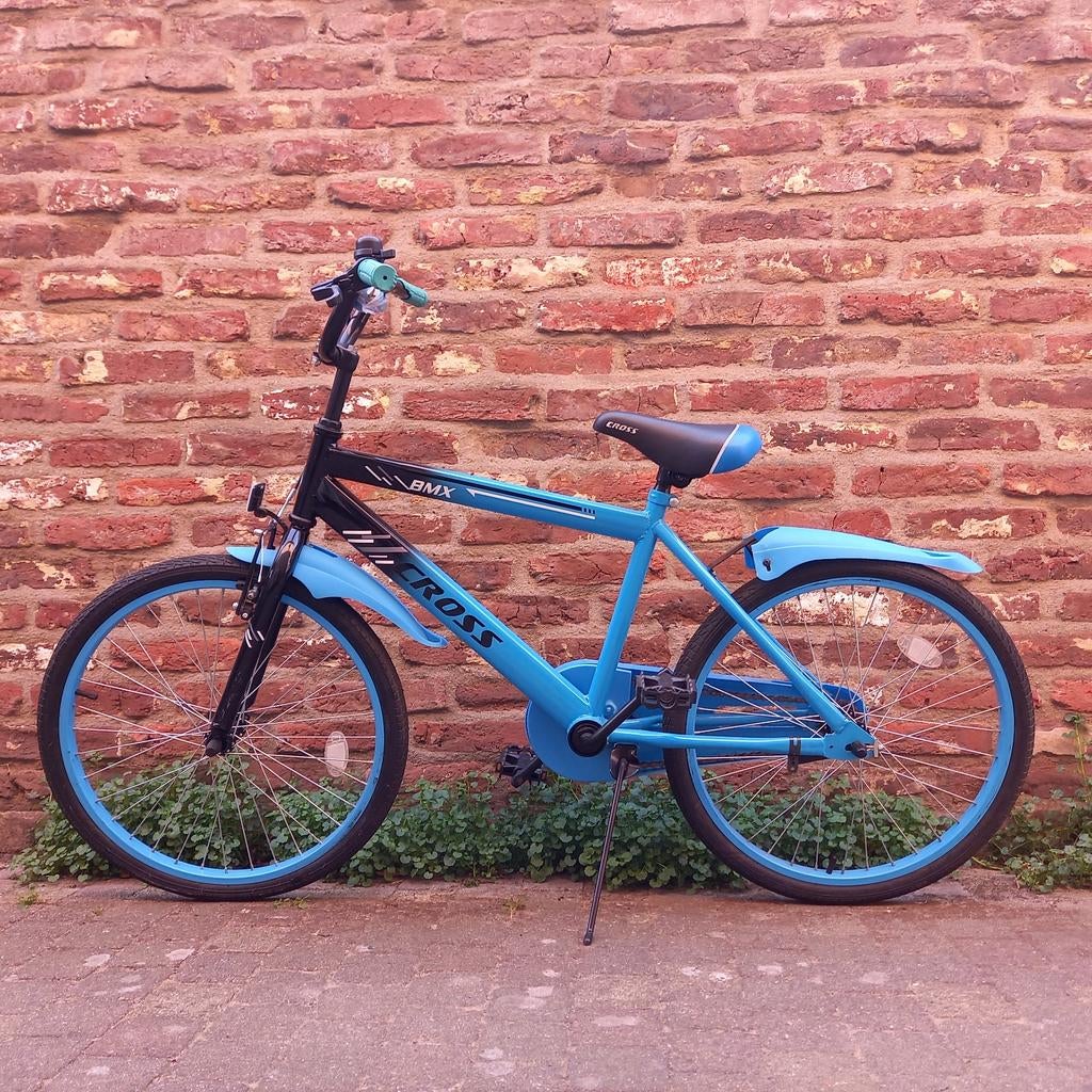 BMX Cross fiets blauw/zwart 22 inch, Fietsen en Brommers, Fietsen | Crossfietsen en BMX, Staal, 20 tot 24 inch, Zo goed als nieuw