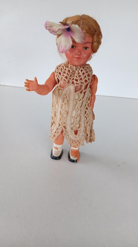 Antiek poppetje., Ophalen of Verzenden