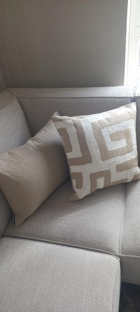 Mooi sierkussens van de Bongerd., Ophalen of Verzenden, Zo goed als nieuw, Vierkant