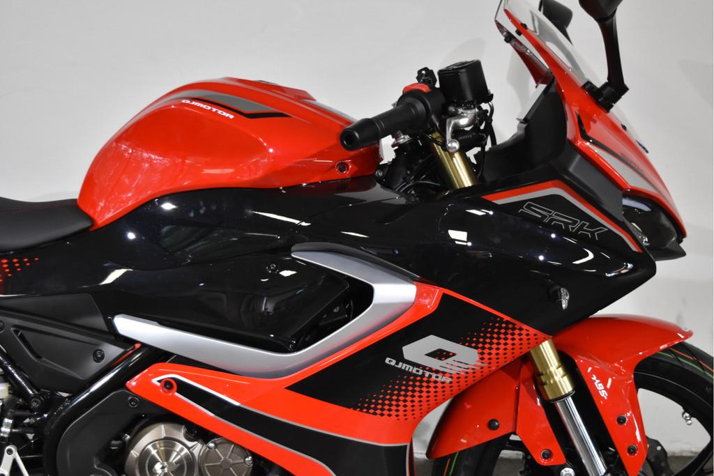 QJMOTOR SRK 125 R (bj 2026) - foto 3