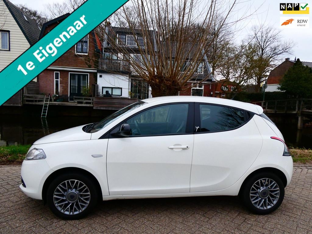 Lancia Ypsilon 0.9 TwinAir Elefantino Plus 80pk 1e eig Autom, Stof, Wit, Origineel Nederlands, Bedrijf