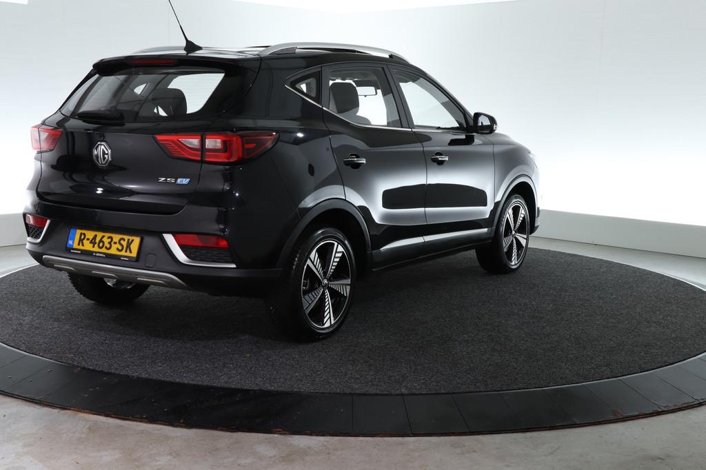 MG Mg Zs EV Luxury 45 kWh | PANO-DAK | CARPLAY | (bj 2021), Gebruikt, 143 pk, 38 min, ZS