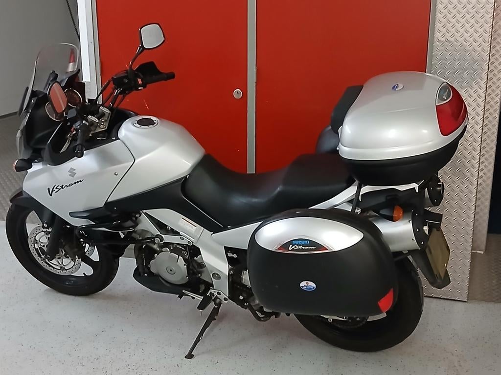 Suzuki Dl1000 V-strom, 2 cilinders, Motorrijbewijs A, Particulier, Toermotor