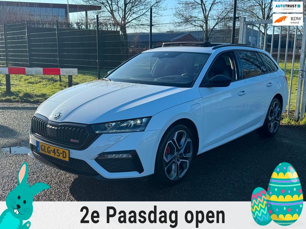 Skoda Octavia Combi 1.4 TSI RS iV PHEV Business Panodak Head, Gebruikt, Euro 6, 4 cilinders, 150 pk
