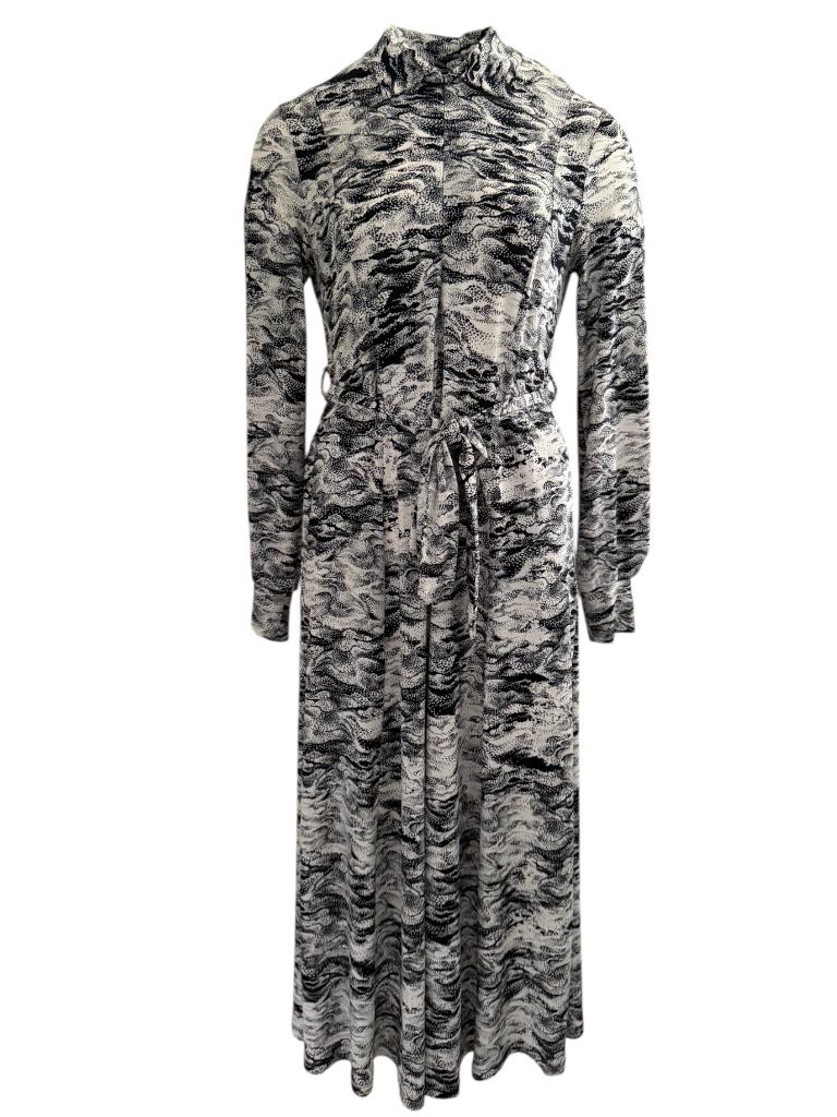 Vanilia jurk S, Zwart, Ophalen of Verzenden, Zo goed als nieuw, Boven de knie