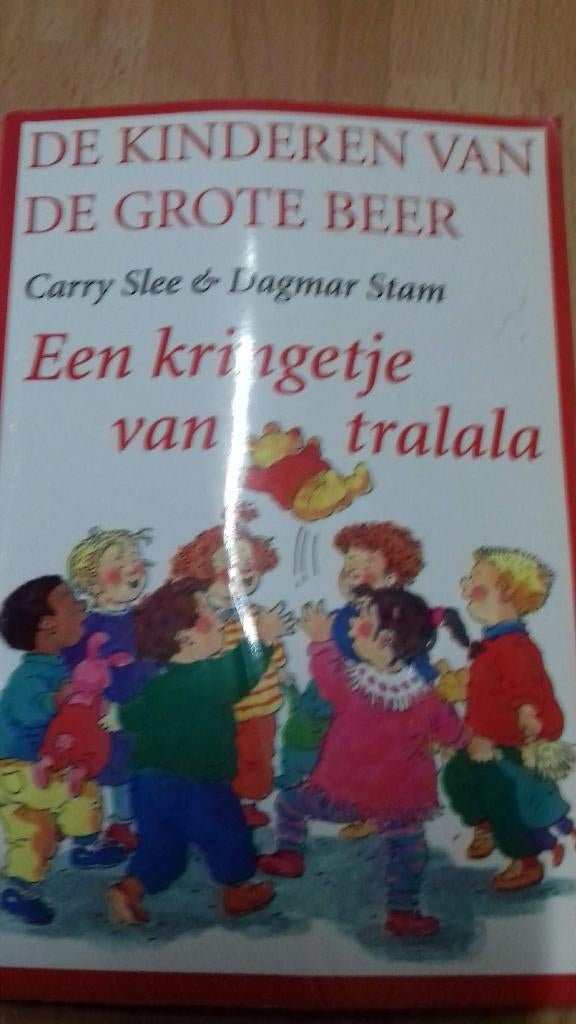 kinderboek de kinderen van de grote beer, Boeken, Kinderboeken | Jeugd | onder 10 jaar, Ophalen of Verzenden, Gelezen, Fictie algemeen