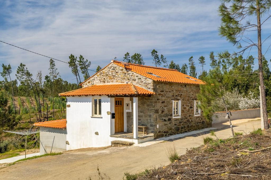 Huis in Nesperal Portugal, Ophalen