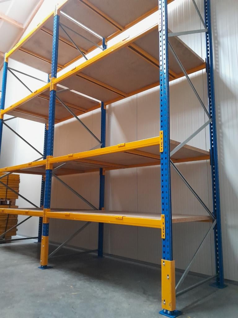 Grote partij Jungheinrich palletstelling magazijnstelling., Ophalen