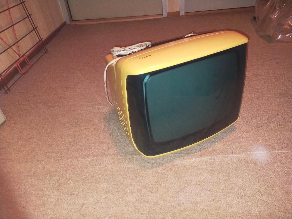 TV Philips zwart wit, Ophalen, Philips, Gebruikt, 50 Hz