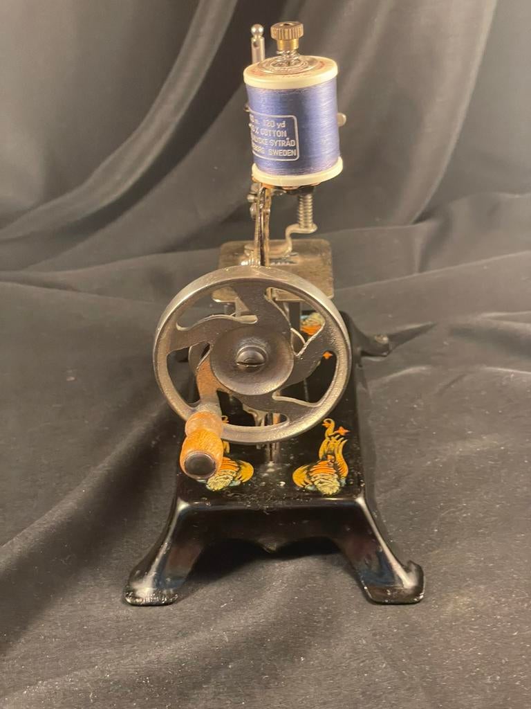 Kindernaaimachine, Antiek en Kunst, Antiek | Speelgoed, Ophalen of Verzenden