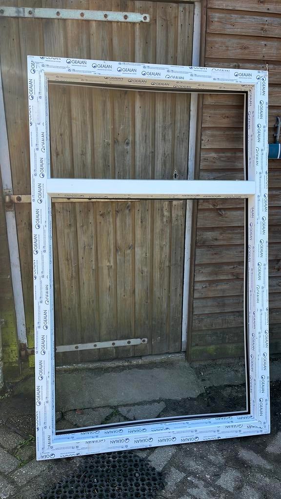 Kunststof kozijn, Ophalen, Kunststof, Raamkozijn, Zo goed als nieuw