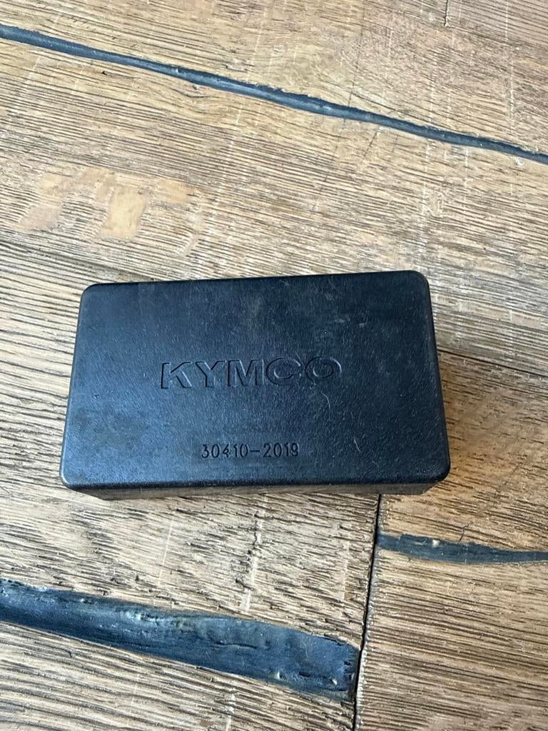 Kymco CDI 30410-LHB3-E10 ORIGINEEL 25km, Ophalen of Verzenden, Gebruikt, Overige typen, Kymco