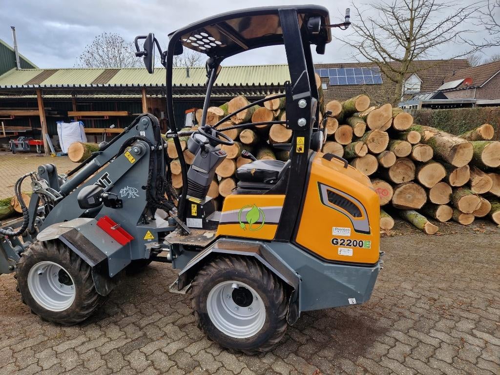 giant G2200E, Zakelijke goederen, Machines en Bouw | Kranen en Graafmachines, Ophalen, Wiellader of Shovel