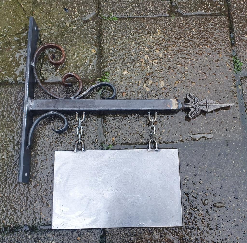 Smeedijzeren uithangbord gietijzer franse lelie. Model klein, Ophalen of Verzenden, Nieuw