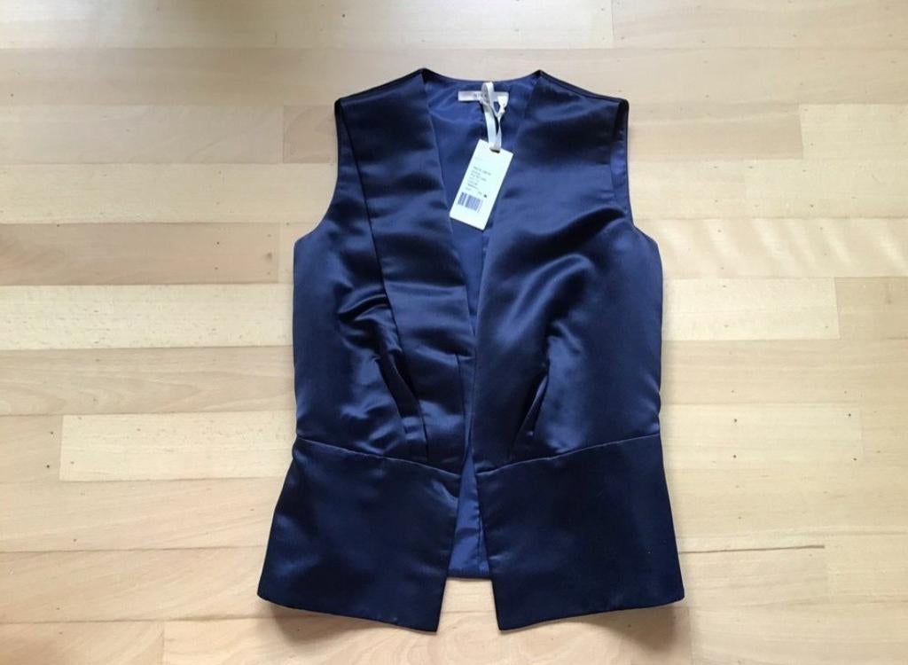 Nikkie gilet top nieuw, Ophalen of Verzenden, Nieuw, Maat 34 (XS) of kleiner, Blauw