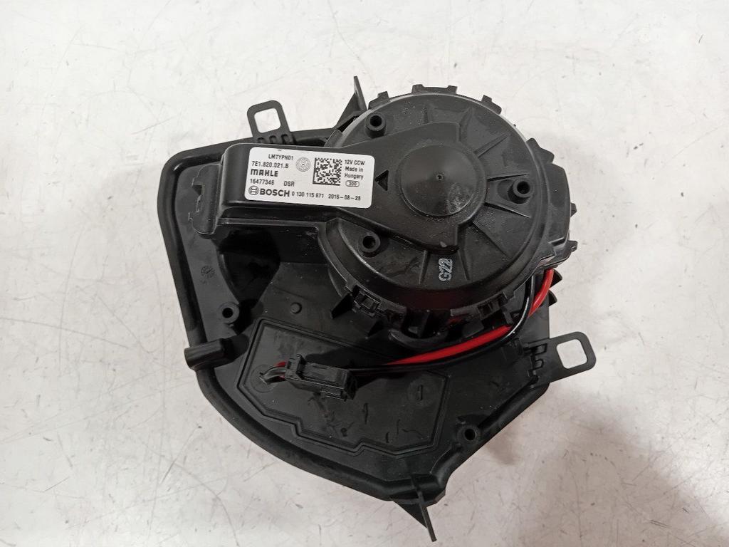 Kachel ventilator motor Volkswagen Transporter, Onderdelen@venauto.nl, Van der Ven Autorecycling B.V., Gebruikt, Ettenseweg 76, 4706 PB Roosendaal, The Netherlands