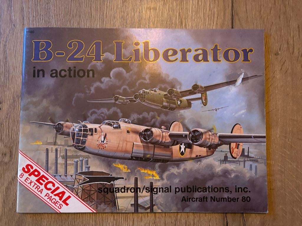B24 Liberator in action (boek WW2 usa Airforce), Ophalen, Tweede Wereldoorlog, Zo goed als nieuw, Luchtmacht