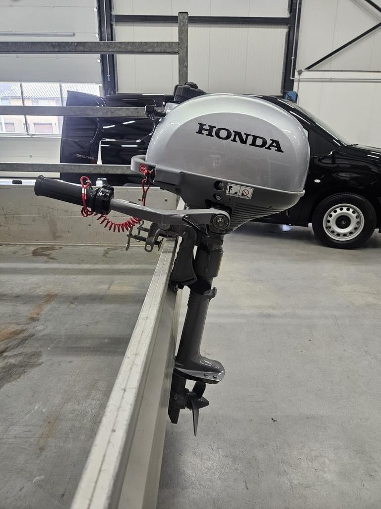 Honda Buitenboordmotor 2.3 pk. Zeer goede staat, Ophalen, Minder dan 5 pk, Zo goed als nieuw, Buitenboordmotor