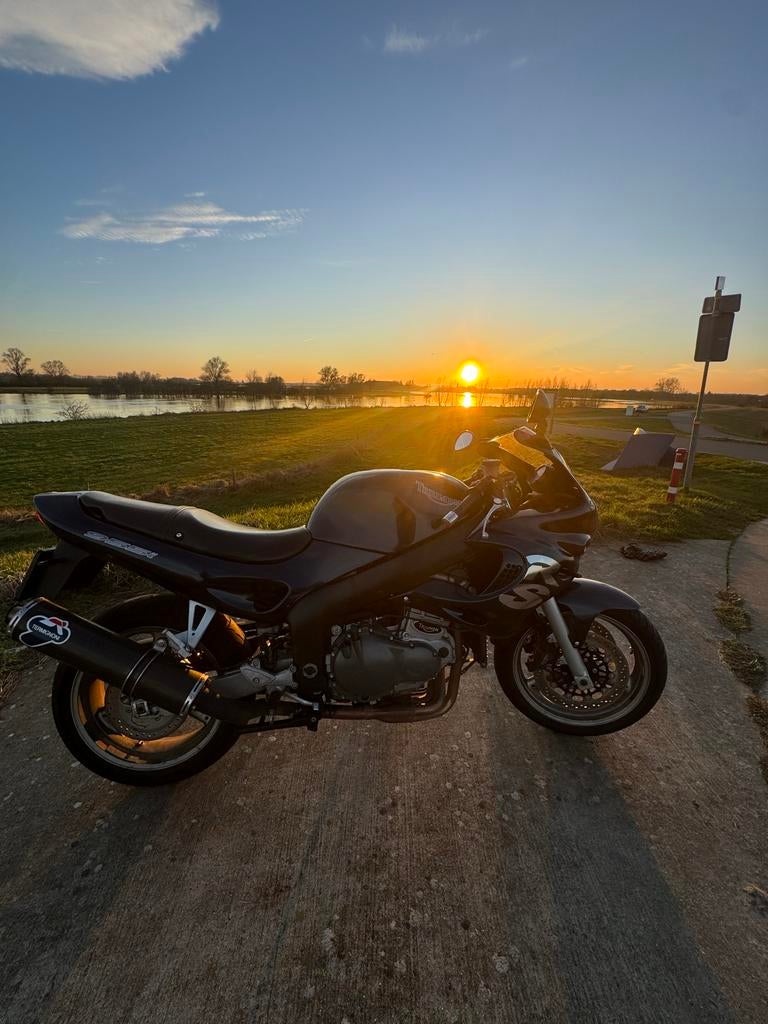 TRIUMPH SPRINT R.S. 955i, Motoren, Motoren | Triumph, Motorrijbewijs A, 3 cilinders, Particulier, Meer dan 35 kW