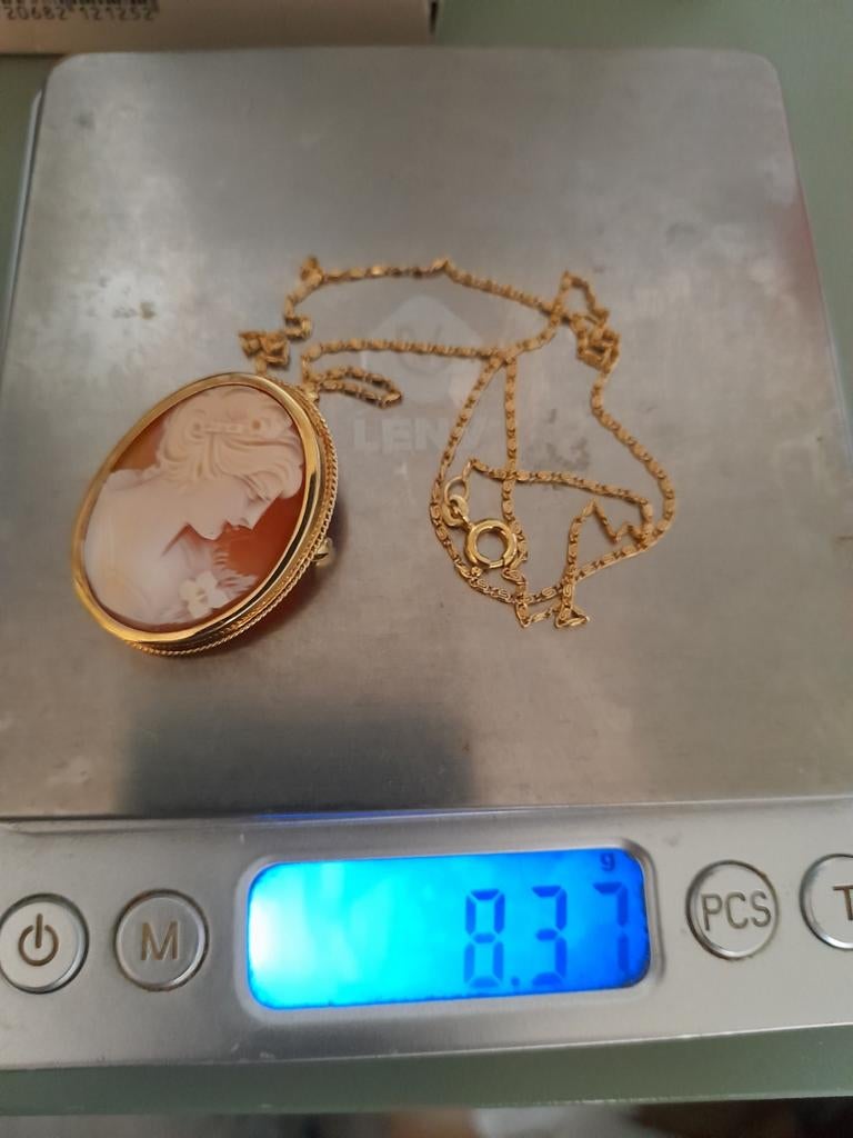 14 Krts vintage/ antiek Schelpcame broche/hanger, Postzegels en Munten, Verzenden, Goud