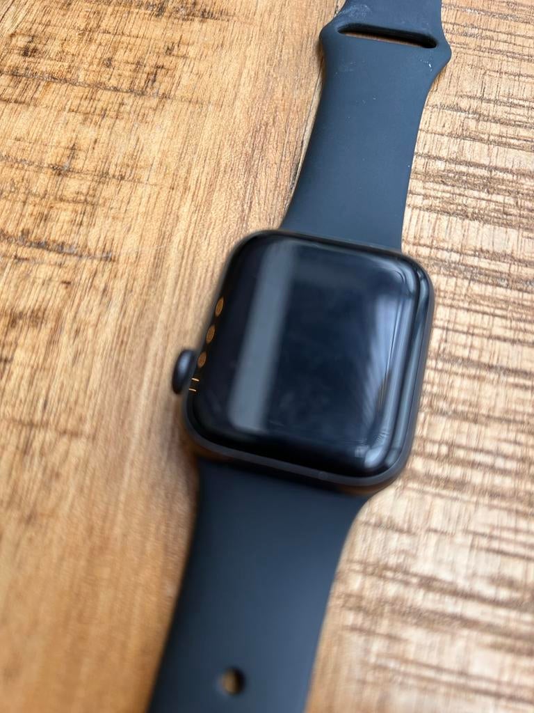 Apple Watch SE 40mm - Zo goed als nieuw!, Ophalen, Hartslag, Zwart, IOS