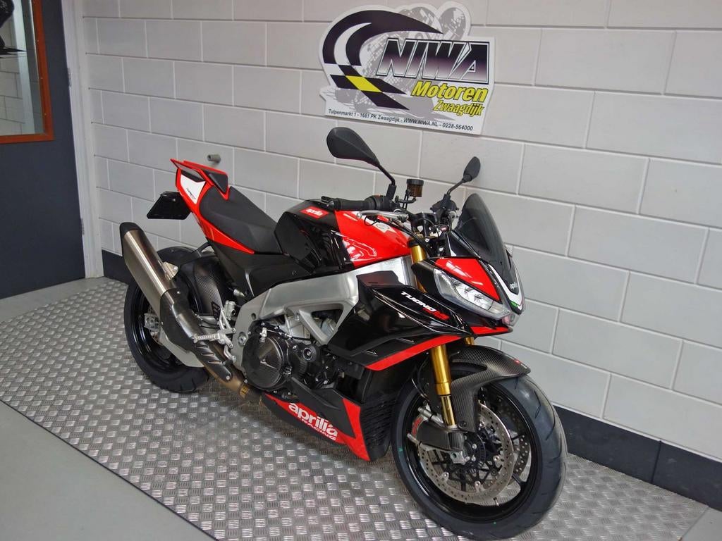 APRILIA TUONO V4 1100 FACTORY WSBK - foto 3