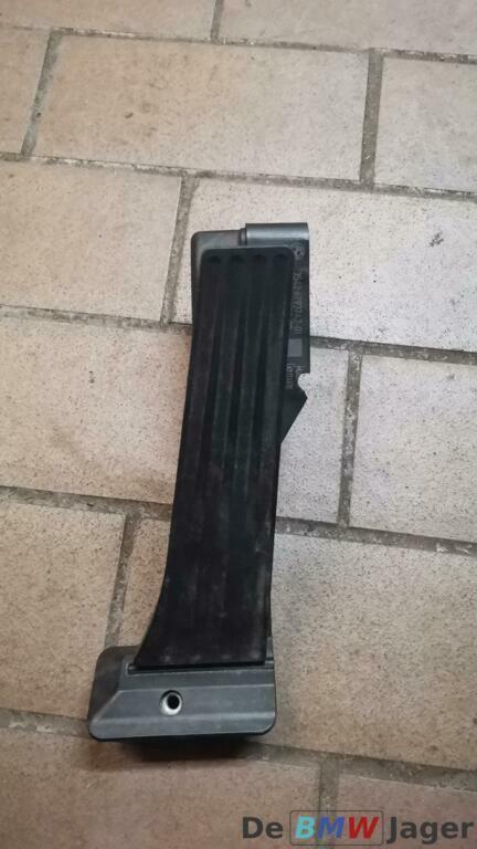 Gaspedaal BMW 1 2 4 serie 35426793742, Gebruikt, Ophalen of Verzenden, BMW, BMW